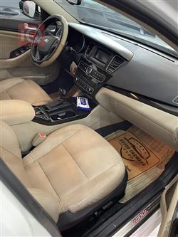 كيا كادينزا